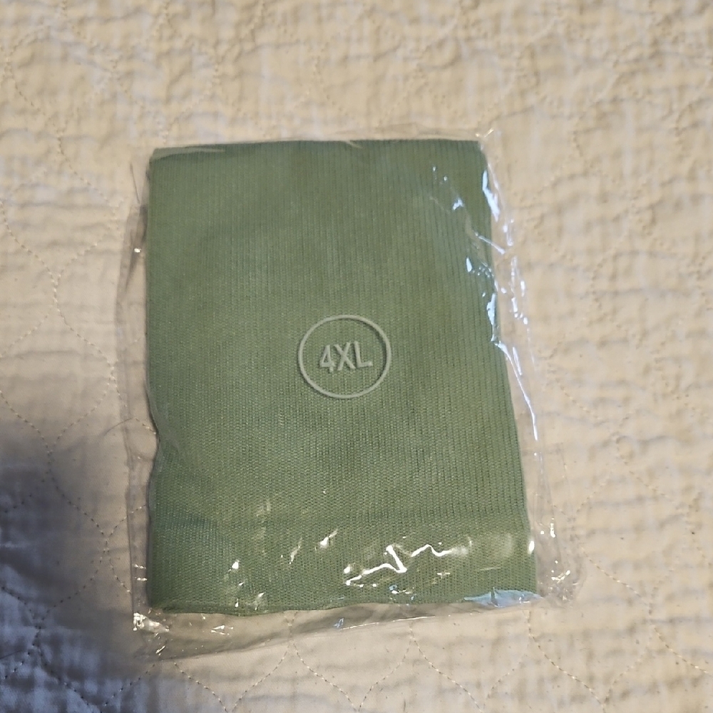 Green 4XL Compression Socks, new, never worn